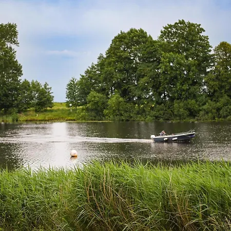 - Eiderufer 1 Suderstapel