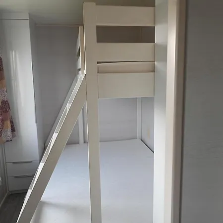 Holiday home - Eiderufer 1 Suderstapel