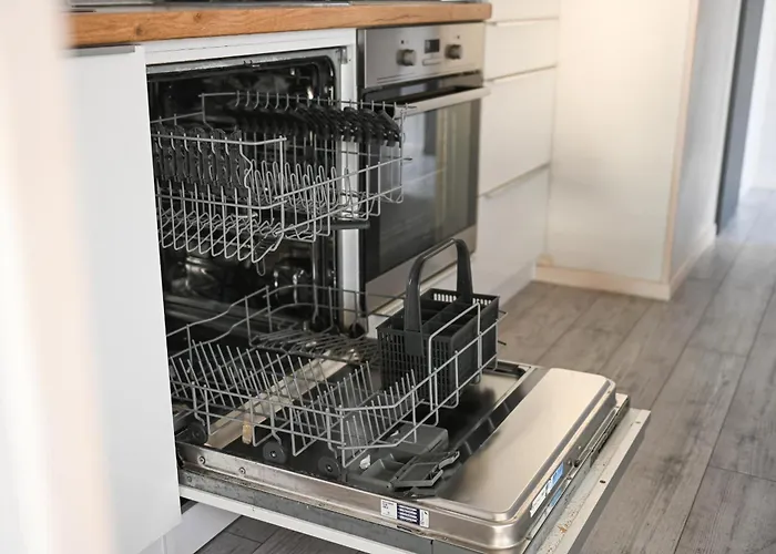 - Eiderufer 1 * Suderstapel